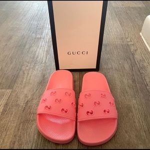 Gucci slides